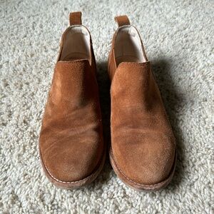 Clarks slip ons